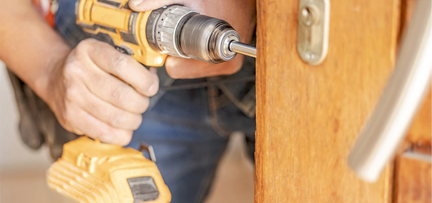 Emergency A1 Locksmith Services in Castaic, California