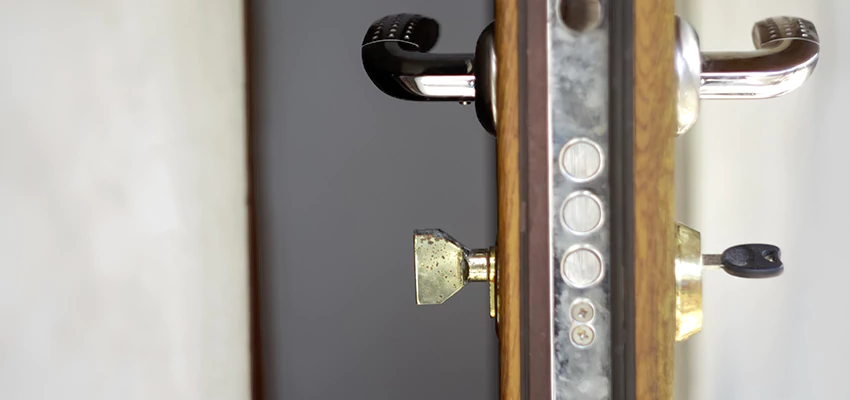 Holiday Emergency Locksmith in Castaic, California