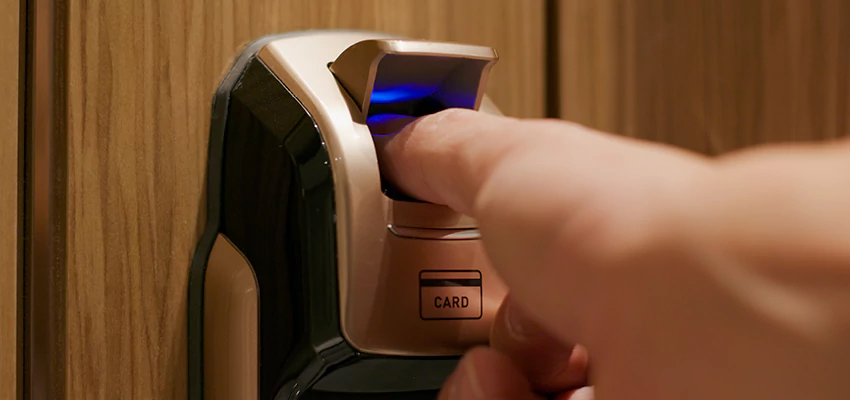 Locksmith Company For Window Lock Installation in Castaic, California