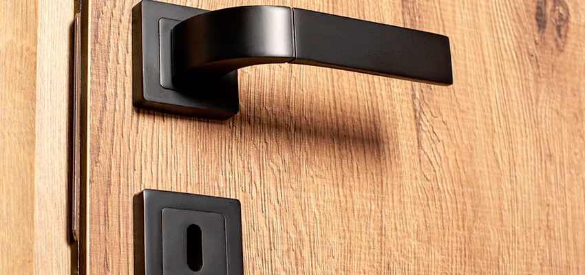 Weekend Lockout Assistance Troubleshooting in Castaic, California